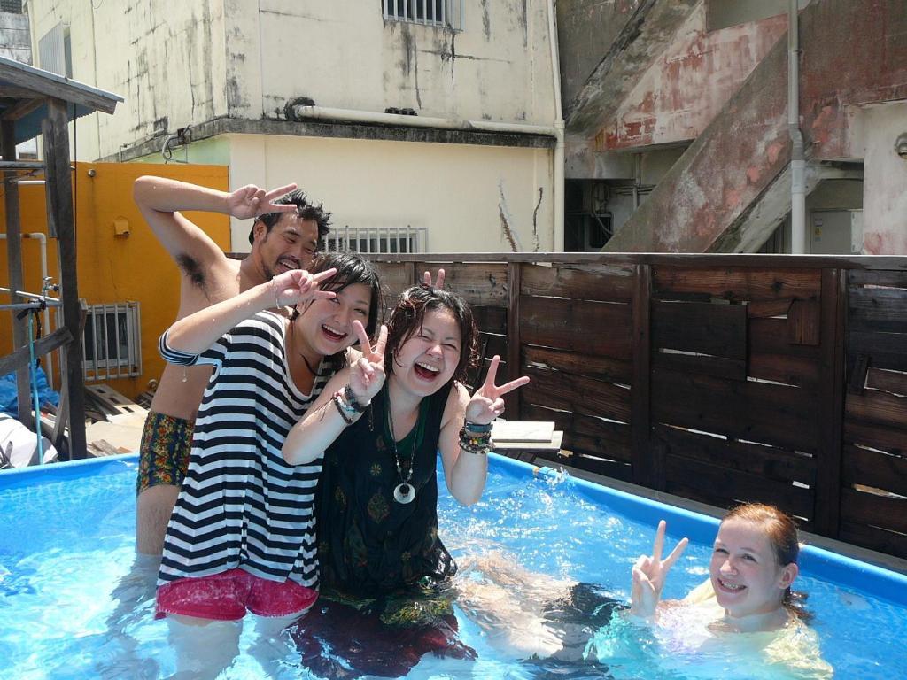 Okinawa Guest House Kerama Naha Buitenkant foto
